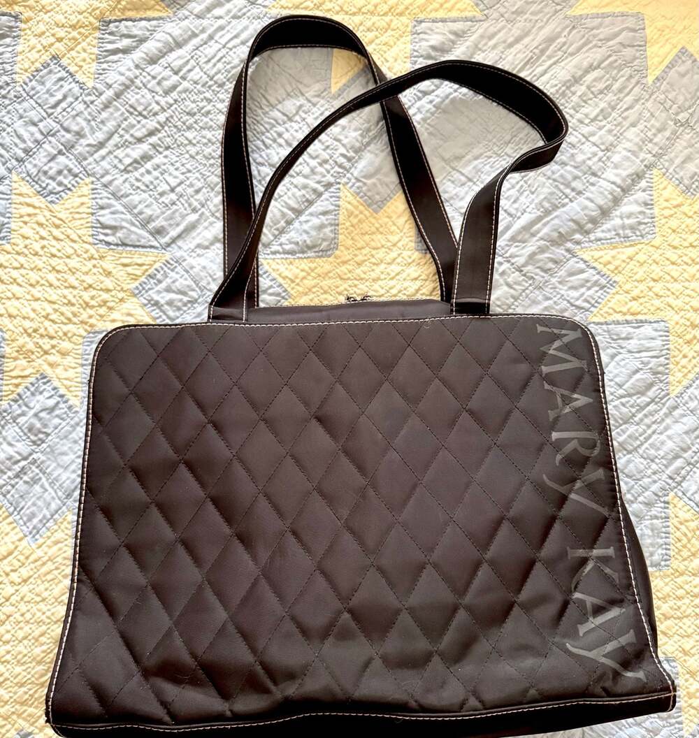 Mary Kay Black Quilted Consultant Tote Bag with Zip Closure